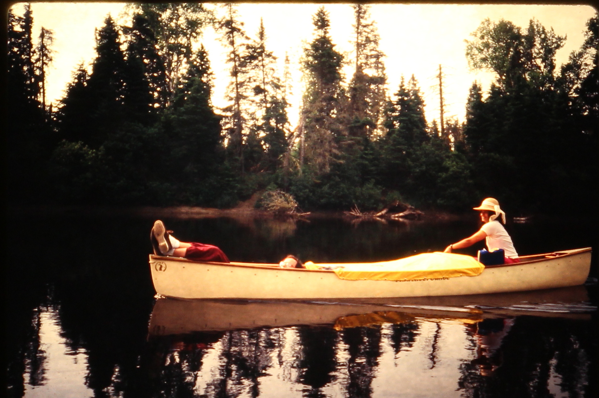 19890601.14 - USA ME - Jerry Lisa - River X - MB01T01B08S14.JPG